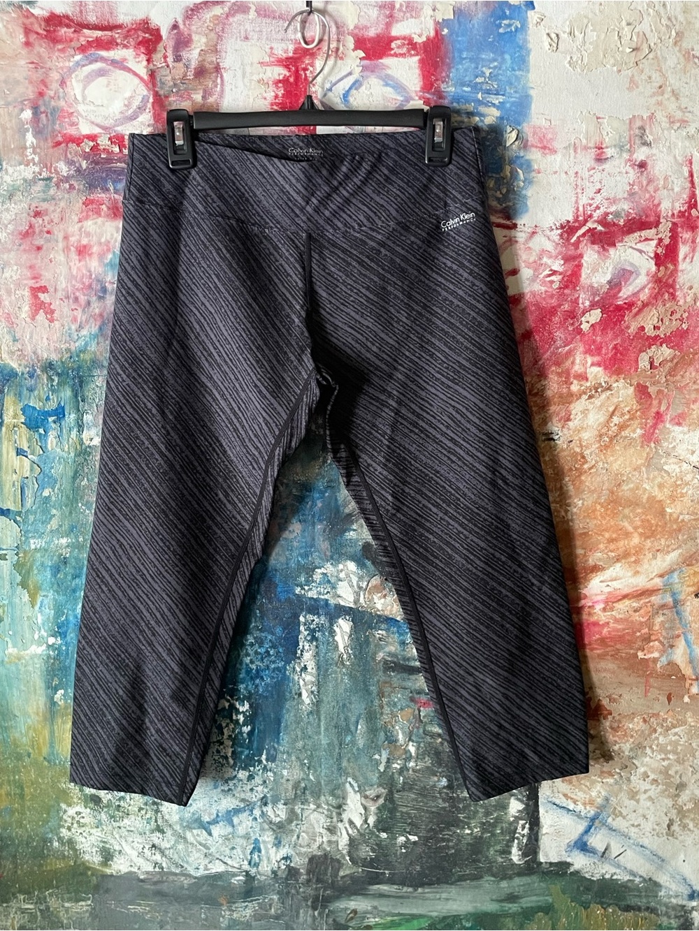 Calvin Klein Black Heathered Leggings Capri